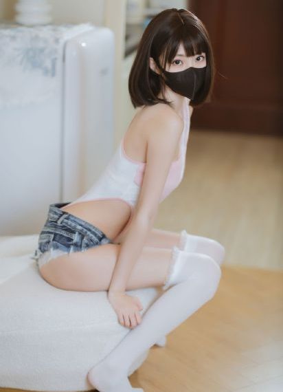 老湿机一区二区三区_BD迅雷电影在线