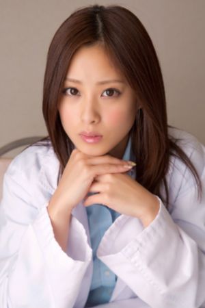 年轻的女秘书电影_蓝光高清完整版播放
